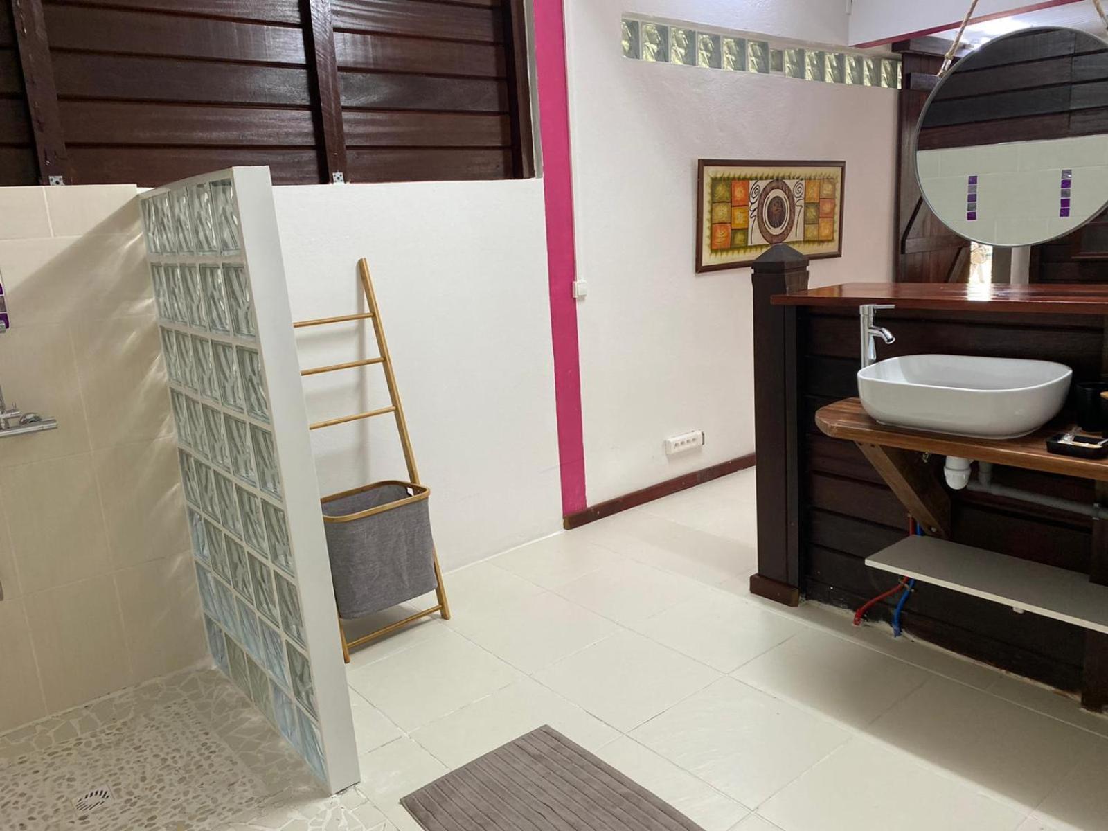 Le Goyav' Appart Avec Piscine Et Jacuzzi Au Vauclin Le Vauclin Phòng bức ảnh
